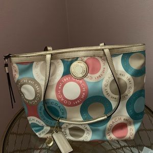 Coach tote handbag shoulder bag